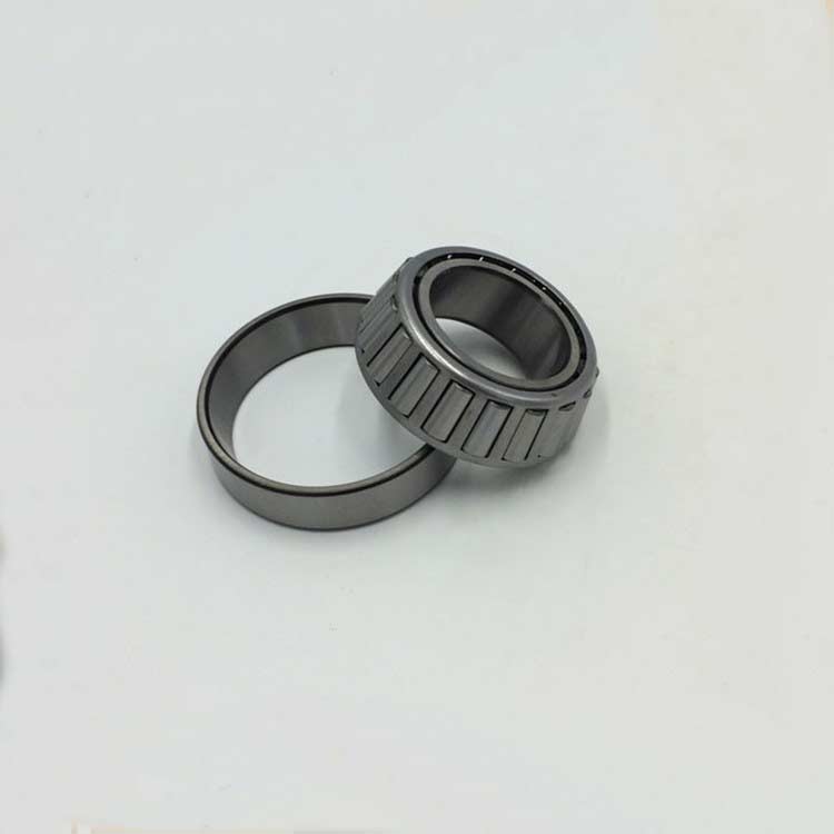 Chrome steel taper roller bearing 32214